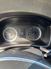 2018 Hyundai Sonata SE - Interior Dashboard With Vehicle Running Image